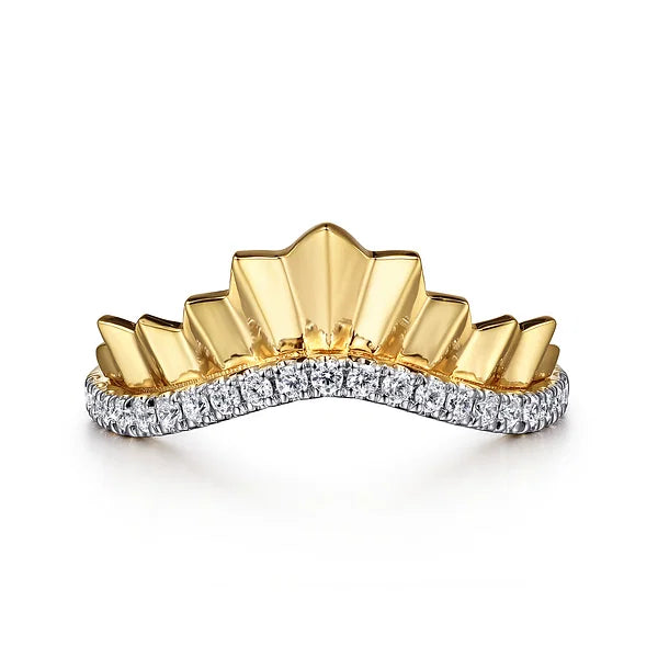 Curved Diamond Cut Ring