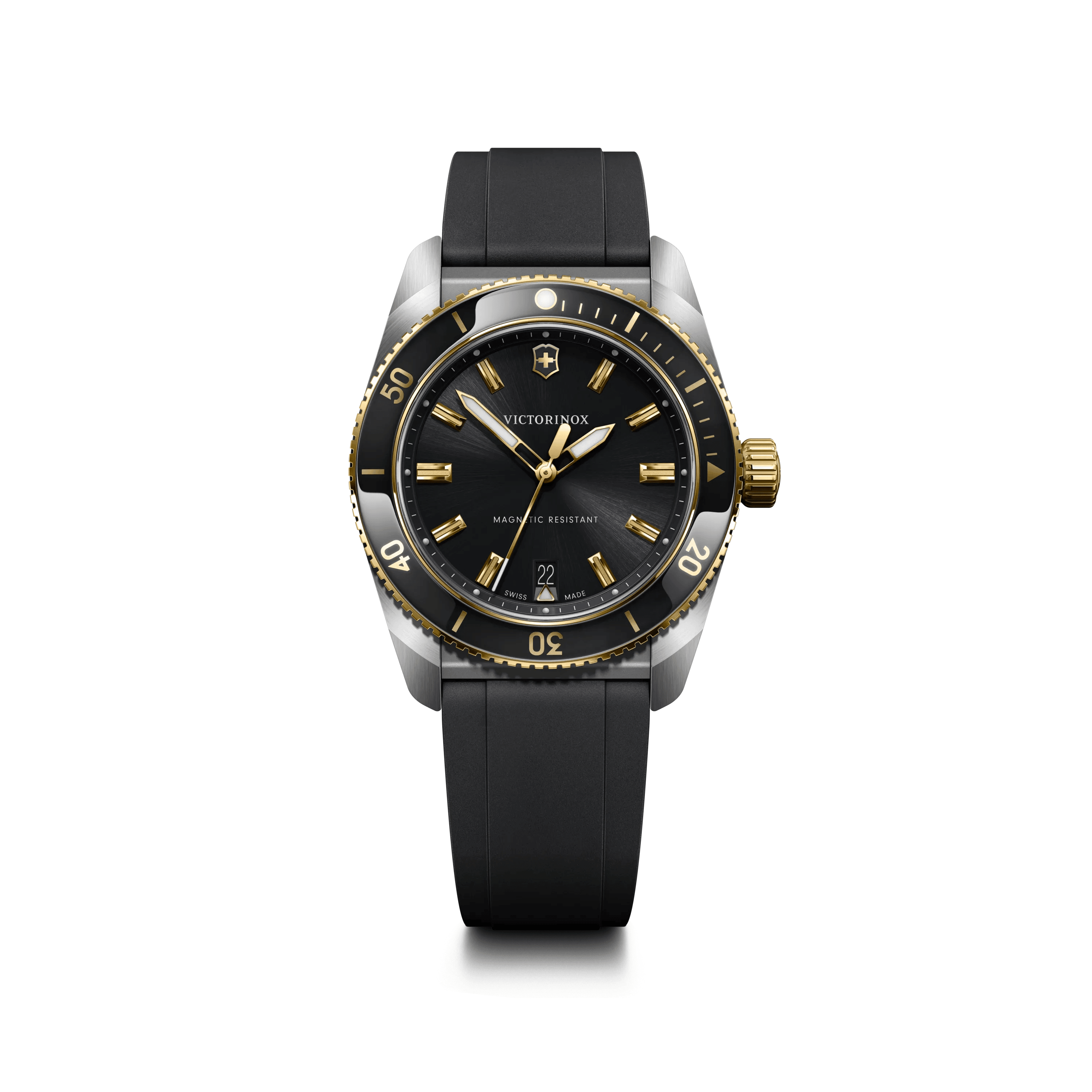 Maverick Quartz 39mm — Black Dial / Black Rubber — Victorinox style 242099